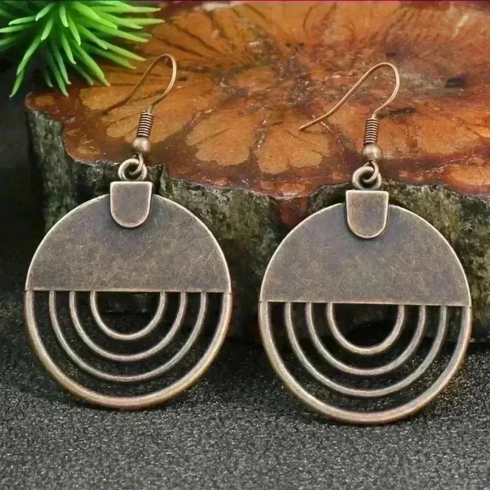 Retro Distressed Hollow Round Dangle Earrings